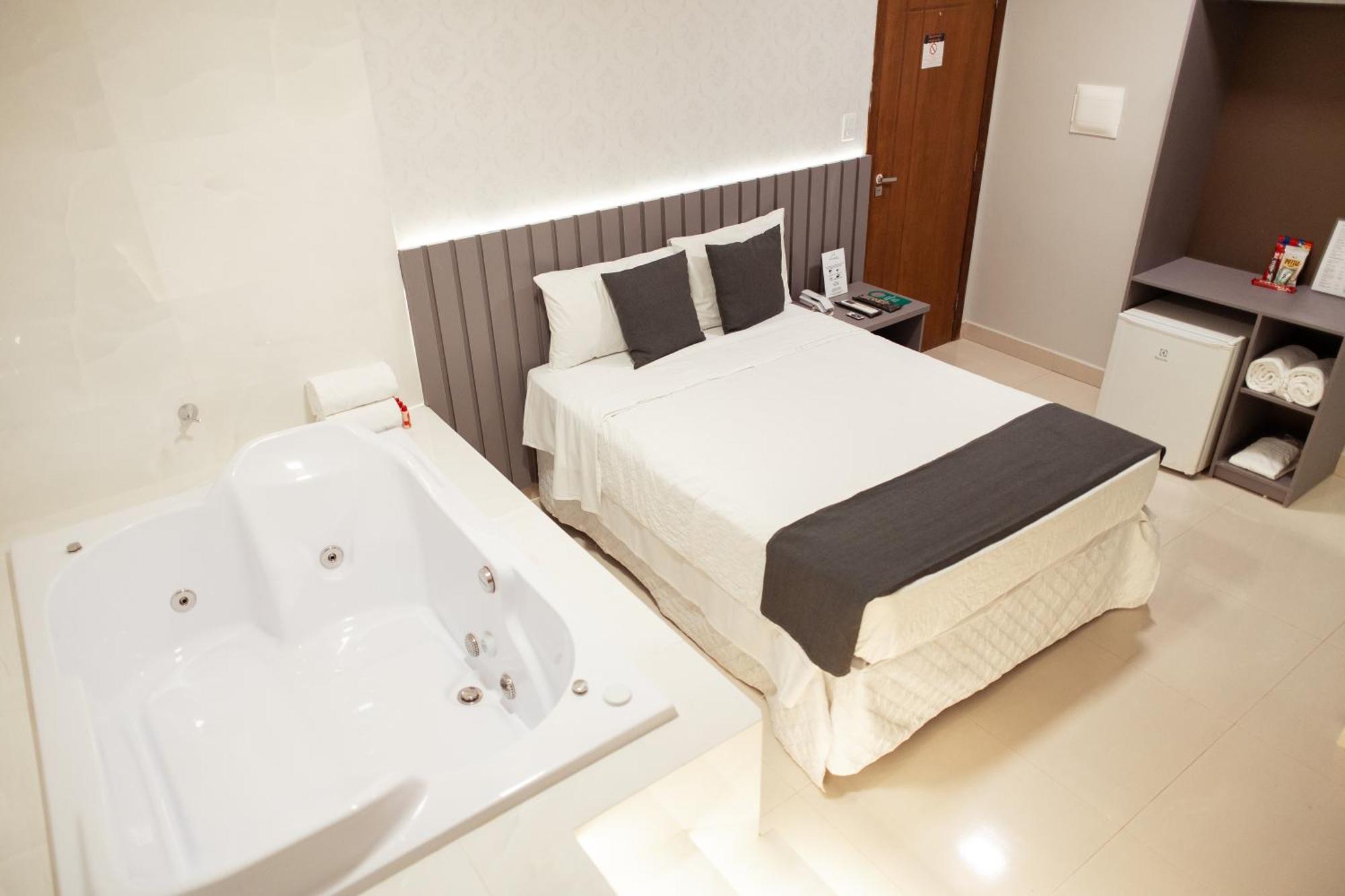 Paris Hotel By H Hoteis - Business Taguatinga Εξωτερικό φωτογραφία